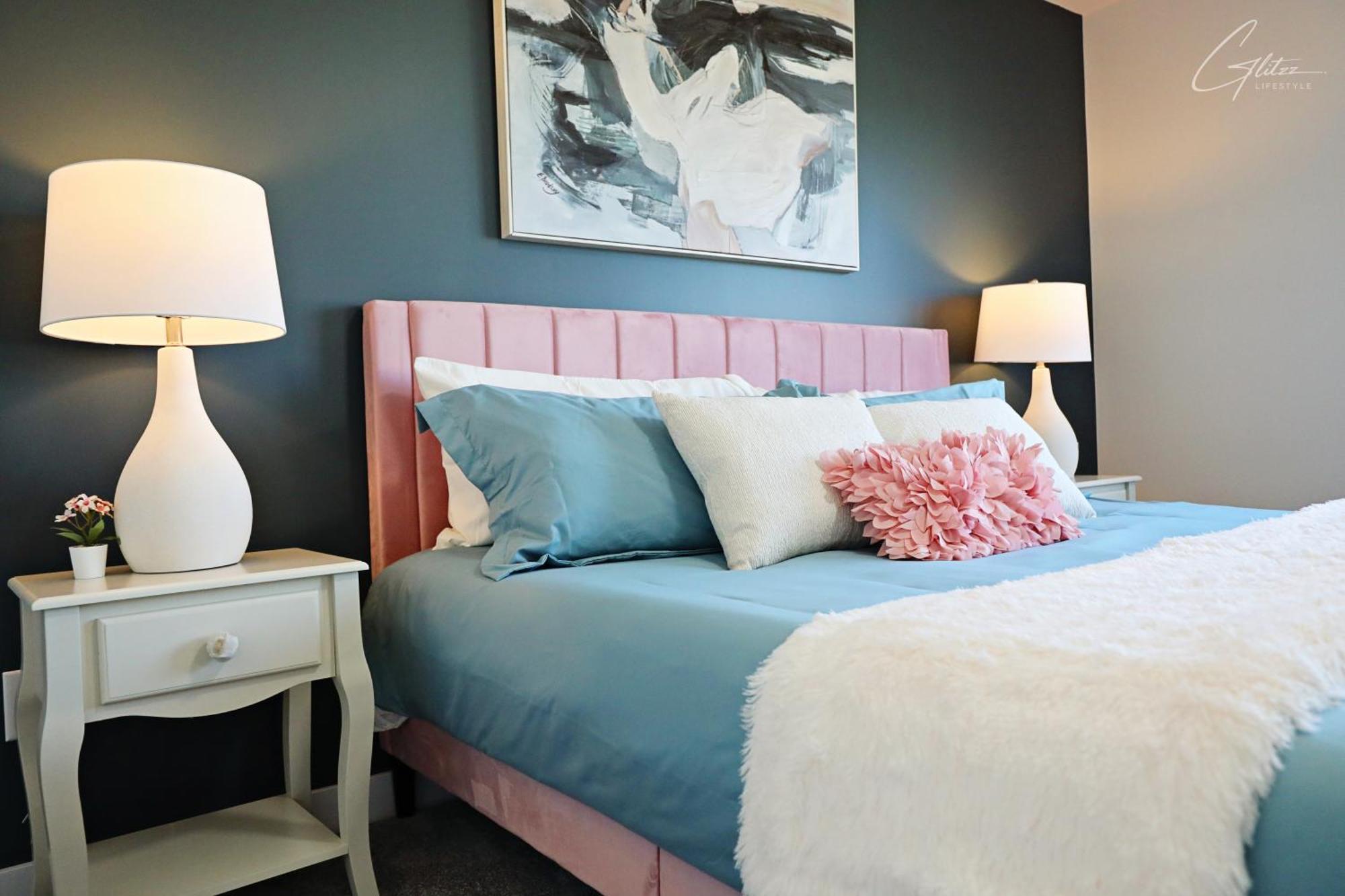 Beautiful Home With 4 King Beds,Airport,Disney+ Edmonton Exterior foto